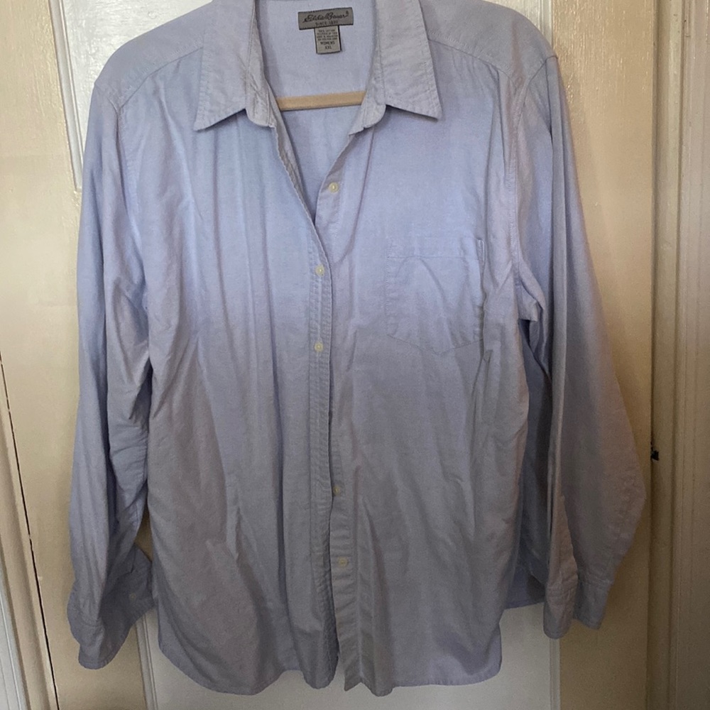 Eddie Bauer Vintage—Soft, light denim button down blouse